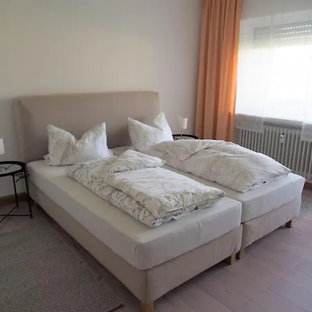 Ferienwohnung Gartenrast * Flossenburg